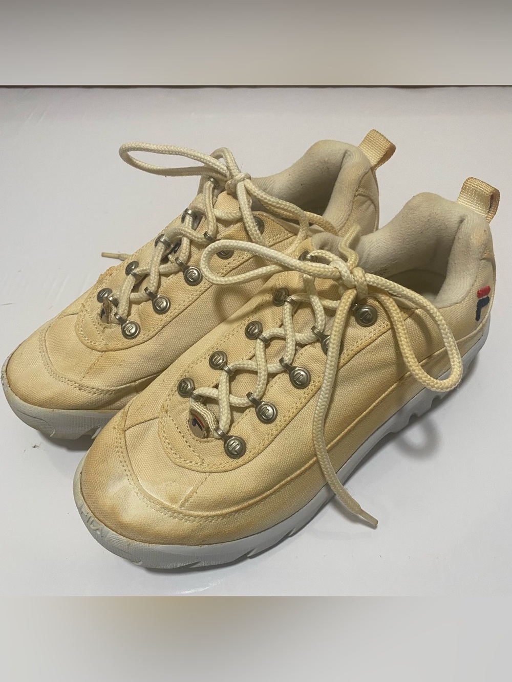 Vintage Fila Trailblazer Canvas Hiking Sneakers Cream Size 8.5